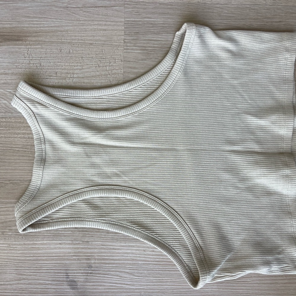 Sunday Best Beige Ribbed Tank Top - Picture 2 of 3